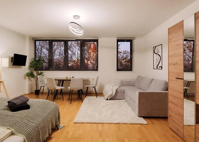 Apartamento Delightful With Private Balcony In Perfect Location Of Viena