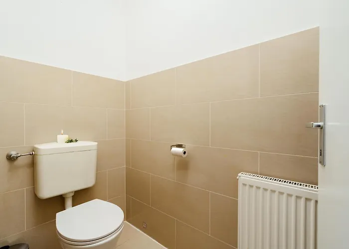 Apartamento Delightful With Private Balcony In Perfect Location Of Viena